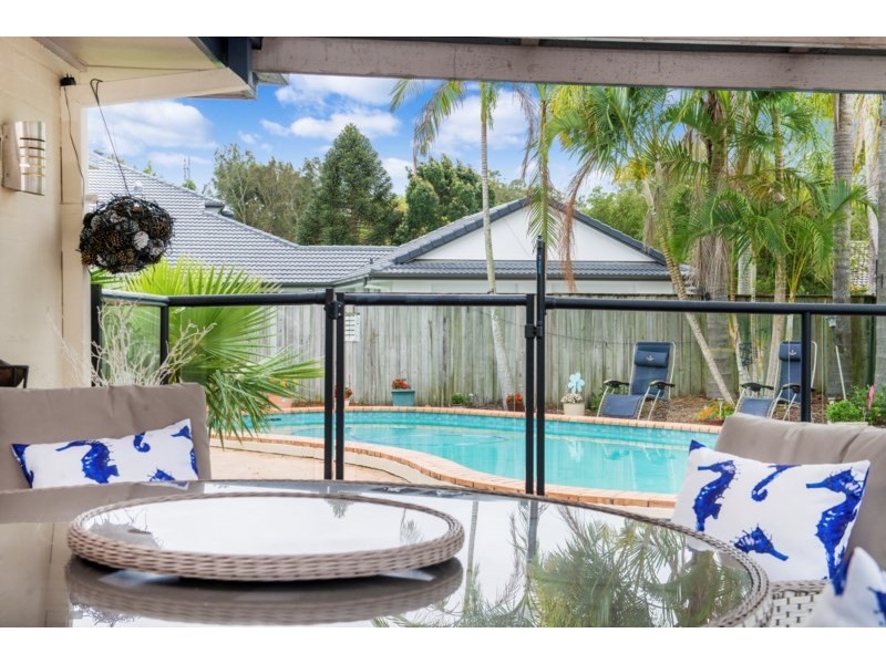 73 Marbella Drive, Benowa QLD 4217