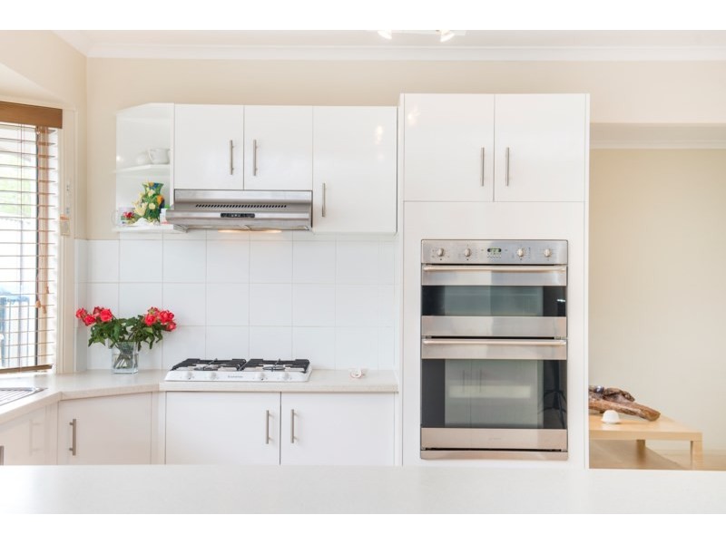 73 Marbella Drive, Benowa QLD 4217