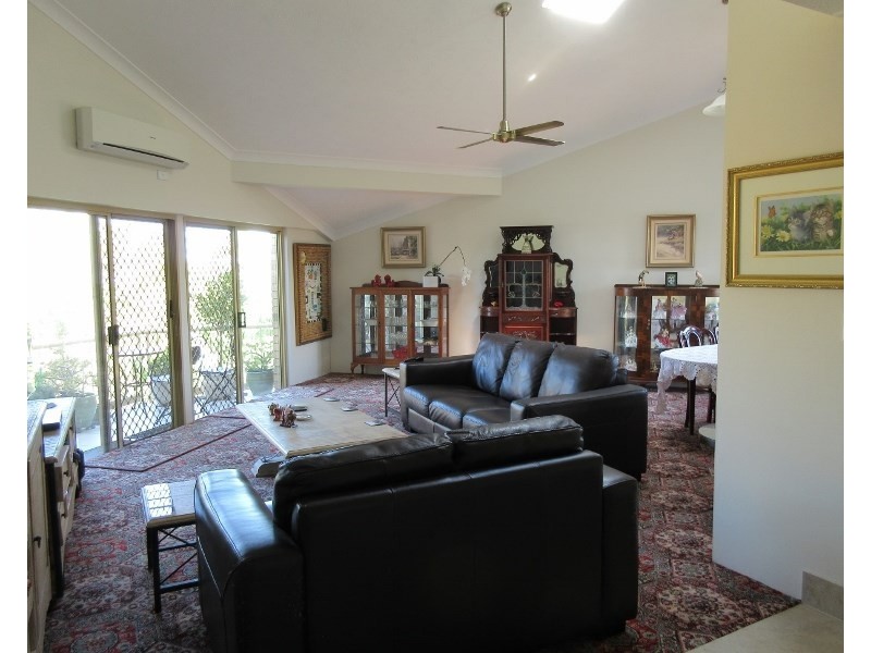 12/13-15 Aquila Court, Mermaid Waters QLD 4218