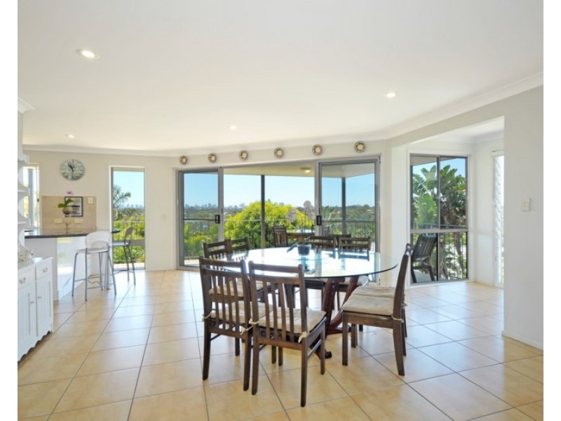 15 Pymble Place, Robina QLD 4226