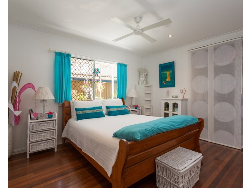 2/122 Albatross Avenue, Mermaid Beach QLD 4218