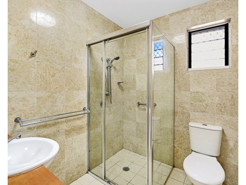 228 Pacific Parade, Bilinga QLD 4225