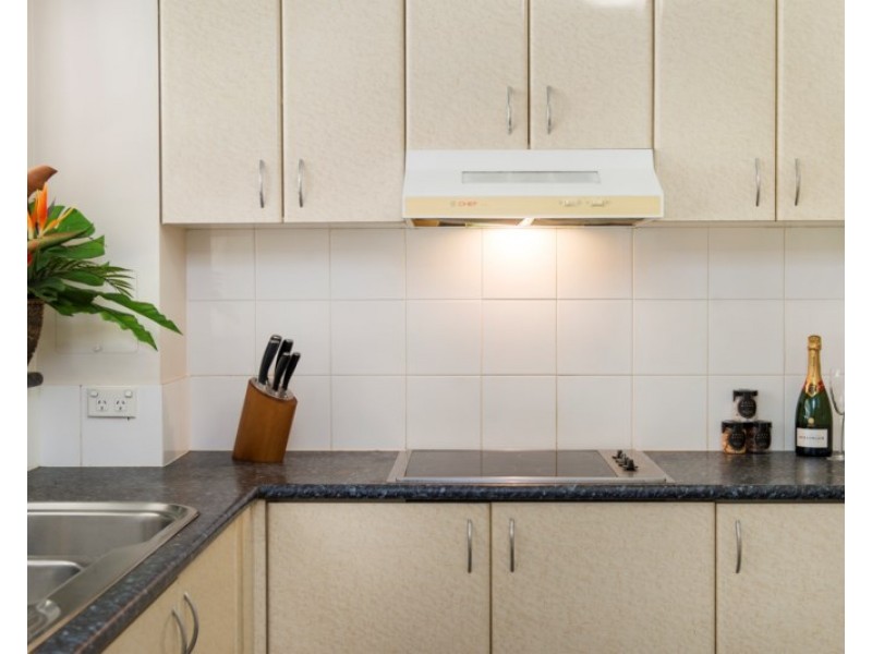 38/3 Bronberg Court, Southport QLD 4215