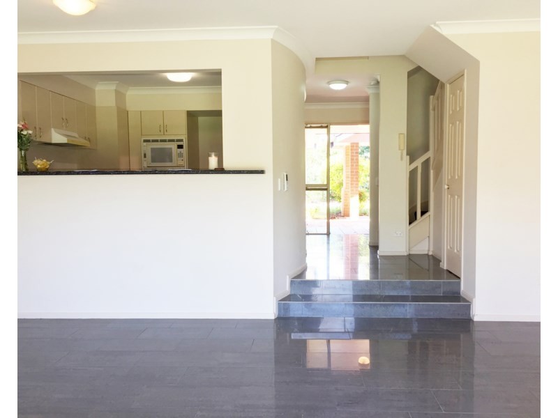 38/3 Bronberg Court, Southport QLD 4215