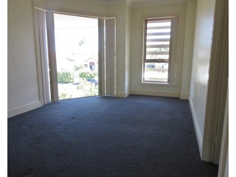 36 Beauty Point Drive, Robina QLD 4226