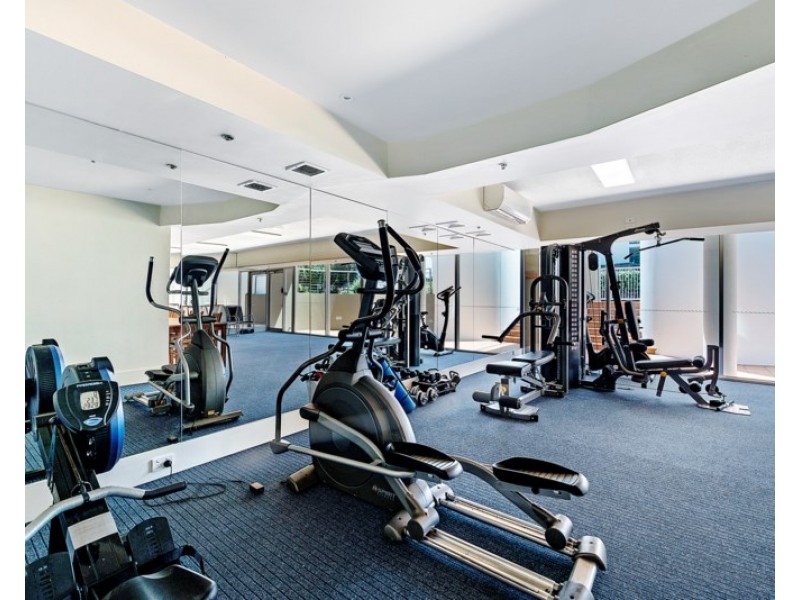 206/1 Twenty First Avenue, Palm Beach QLD 4221