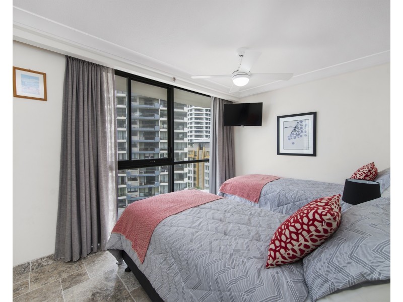 7E/1 ‘Beach Haven’ Albert Avenue, Broadbeach QLD 4218