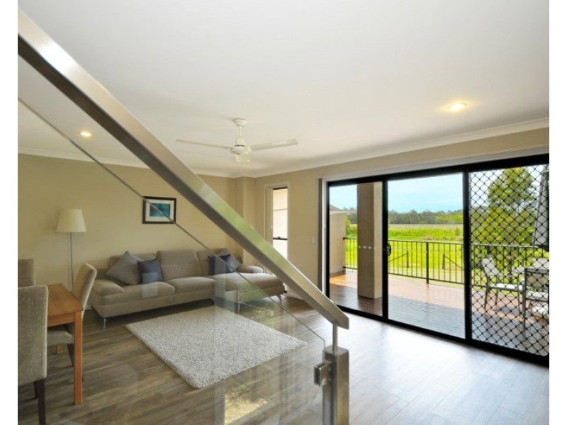 13/23 Bourton Road, Merrimac QLD 4226