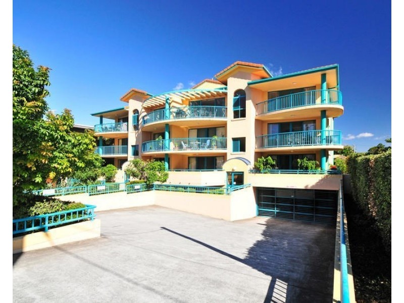 2/1028 Gold Coast Highway, Palm Beach QLD 4221