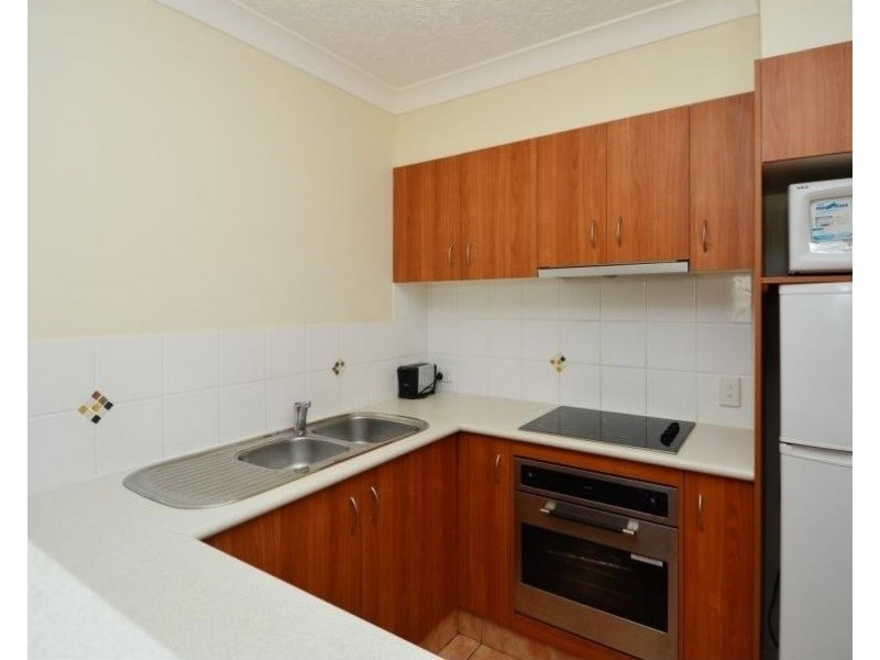 8/38 Petrel Avenue, Mermaid Beach QLD 4218