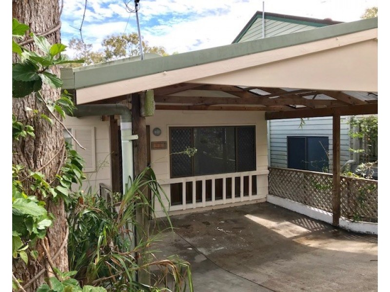 1/116 Ocean Parade, Burleigh Heads QLD 4220