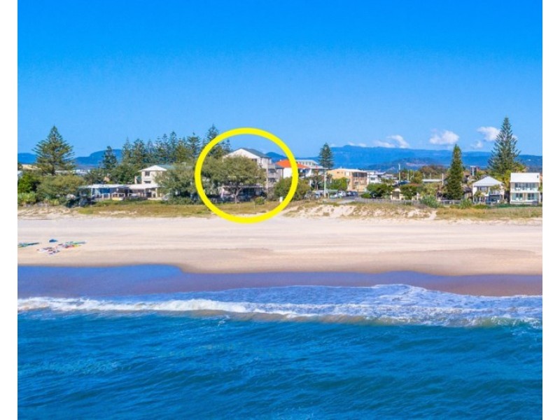 2 Twenty Third Avenue, Palm Beach QLD 4221