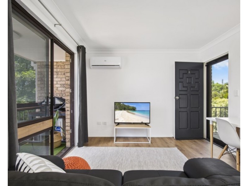 6/20 Sigatoka Place, Clear Island Waters QLD 4226