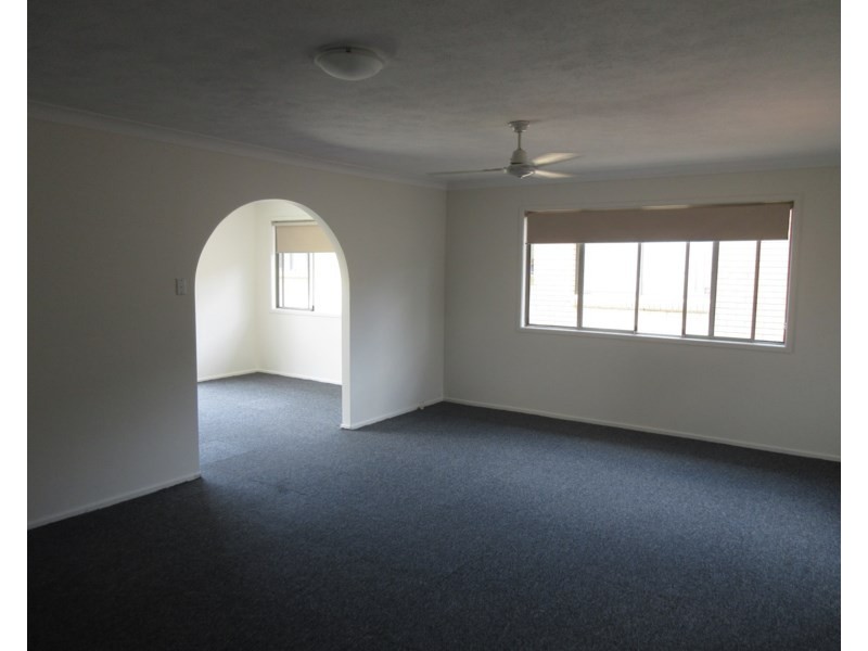 6/35 White Street., Southport QLD 4215