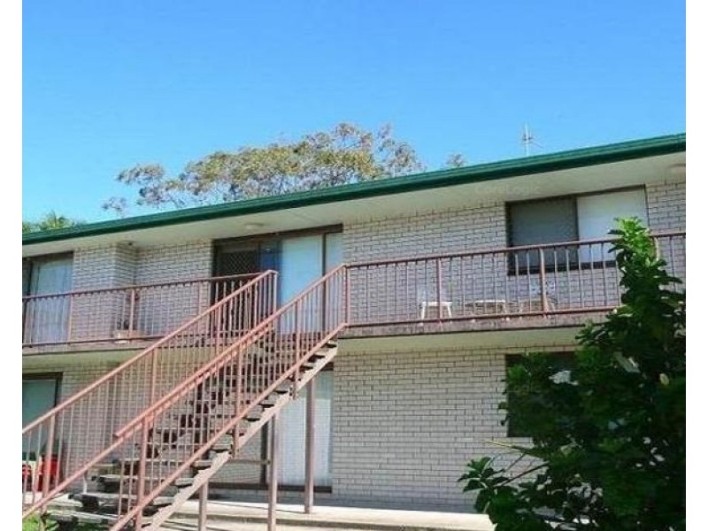 2/18 Peter Parade, Mermaid Waters QLD 4218