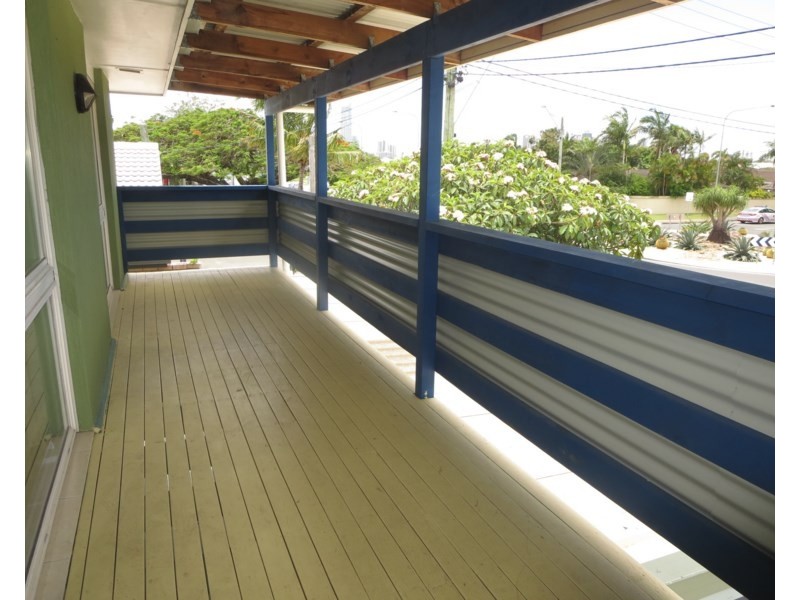 1/75 Rio Vista Boulevard, Broadbeach Waters QLD 4218