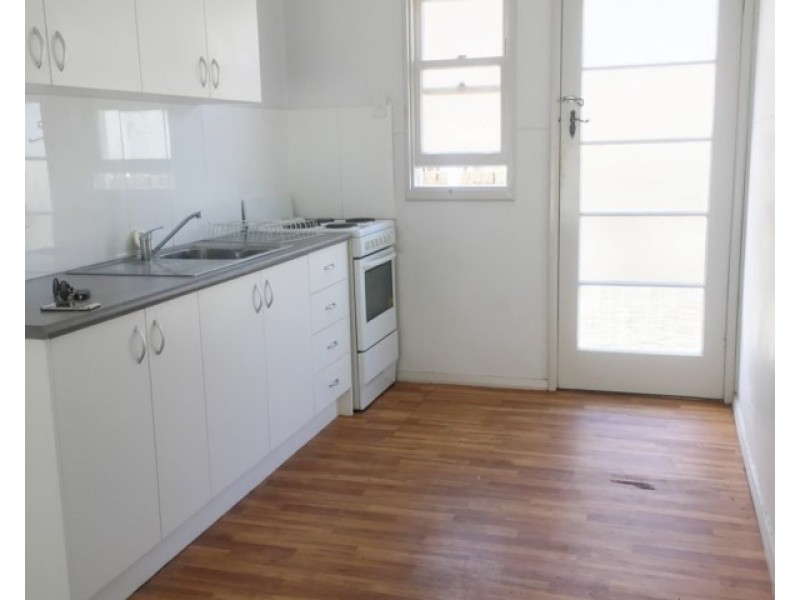 2/4 Haig Street, Coolangatta QLD 4225