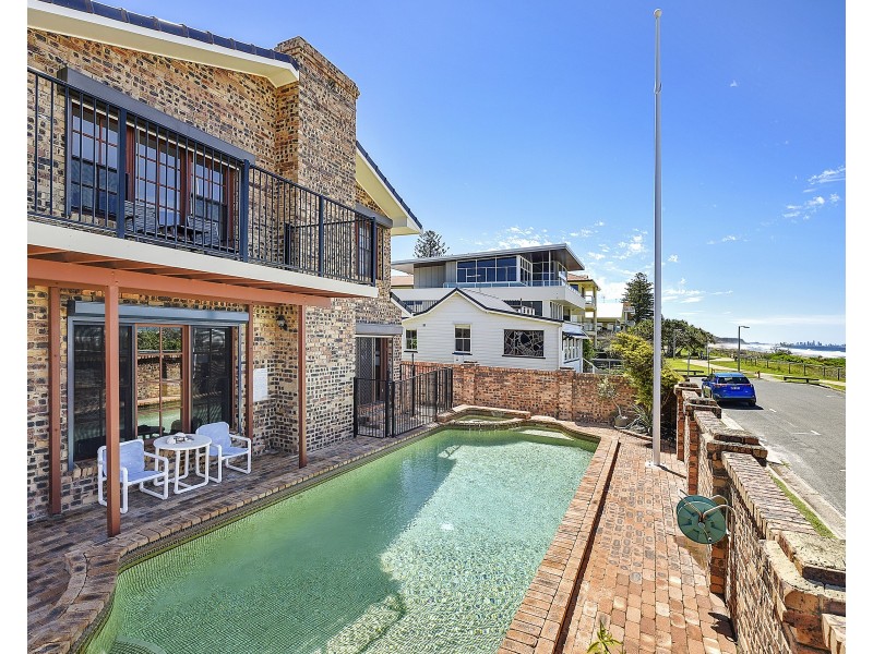 248 Pacific Parade, Bilinga QLD 4225