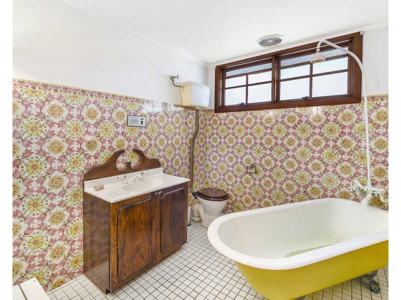 248 Pacific Parade, Bilinga QLD 4225