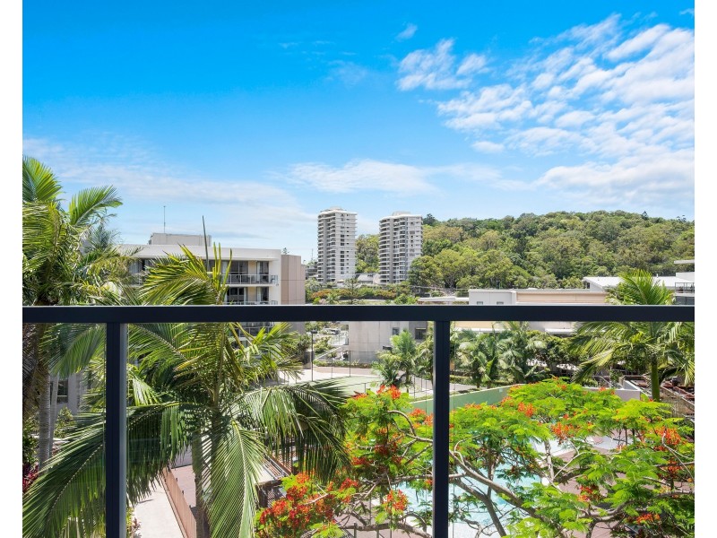 2057/1 Ocean Street, Burleigh Heads QLD 4220