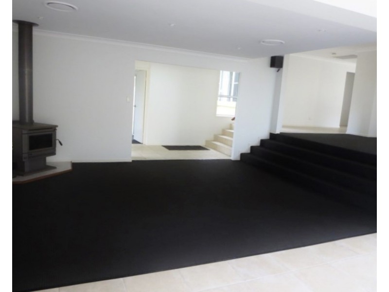 399 Oxley Drive, Runaway Bay QLD 4216