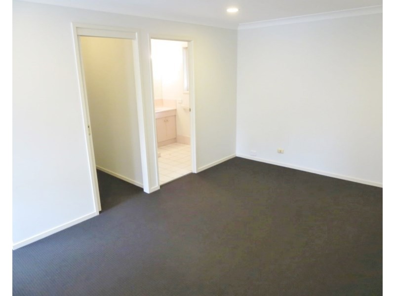 399 Oxley Drive, Runaway Bay QLD 4216