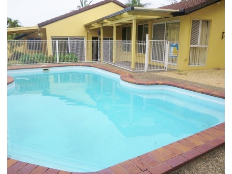 399 Oxley Drive, Runaway Bay QLD 4216
