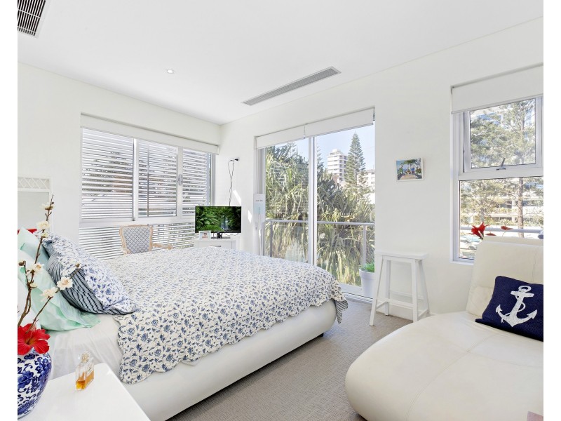 2001/215 Boundary Street, Coolangatta QLD 4225