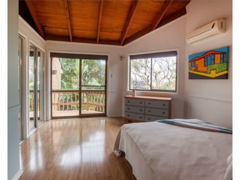 4/11 Orvieto Avenue, Mermaid Waters QLD 4218