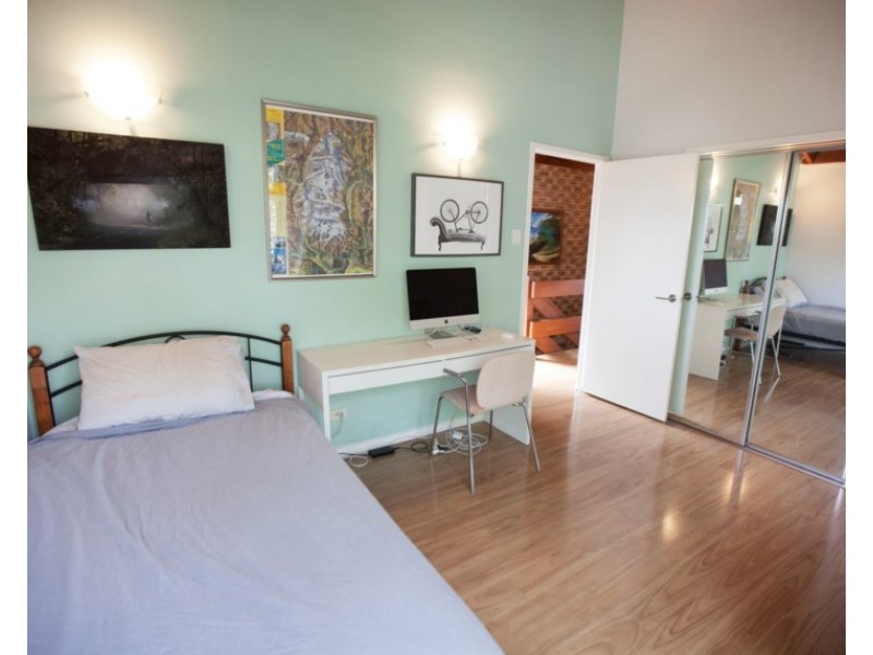 4/11 Orvieto Avenue, Mermaid Waters QLD 4218