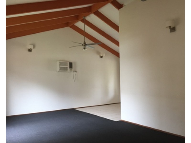 24 Melody Street, Mermaid Waters QLD 4218