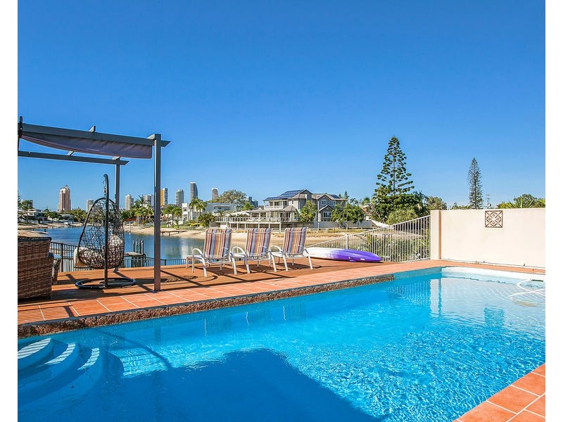 42 Rio Vista Boulevard, Broadbeach Waters QLD 4218