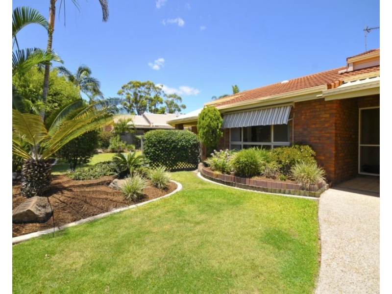 5 St John Court, Robina QLD 4226