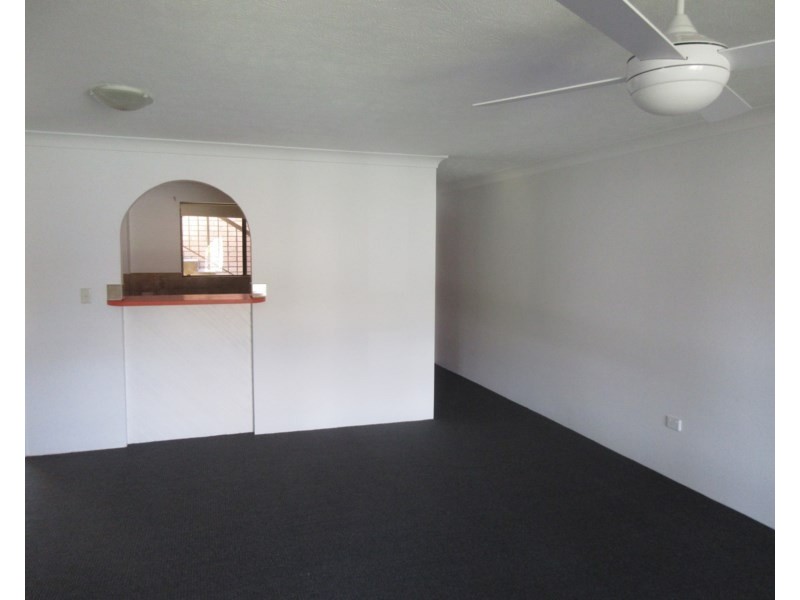 2/36 Duet Drive, Mermaid Waters QLD 4218