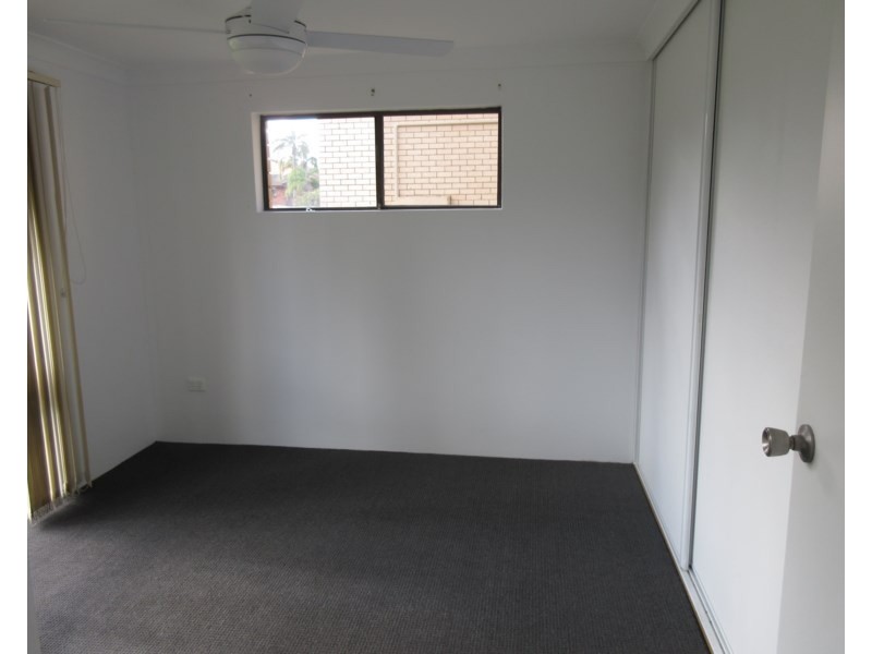 2/36 Duet Drive, Mermaid Waters QLD 4218