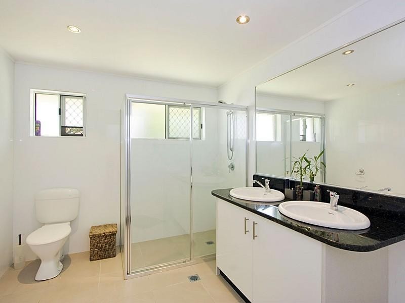 14 Marscay Avenue, Varsity Lakes QLD 4227