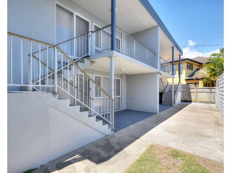 2/50 Tallebudgera Drive, Palm Beach QLD 4221