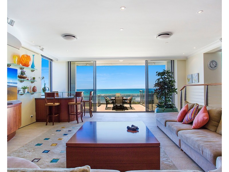 2/79 Albatross Avenue, Mermaid Beach QLD 4218