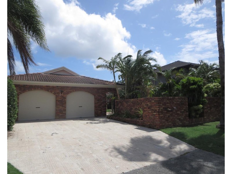 52 Avanti Street, Mermaid Waters QLD 4218