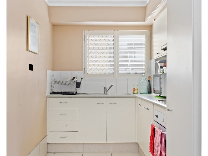 2/91 Petrel Avenue, Mermaid Beach QLD 4218