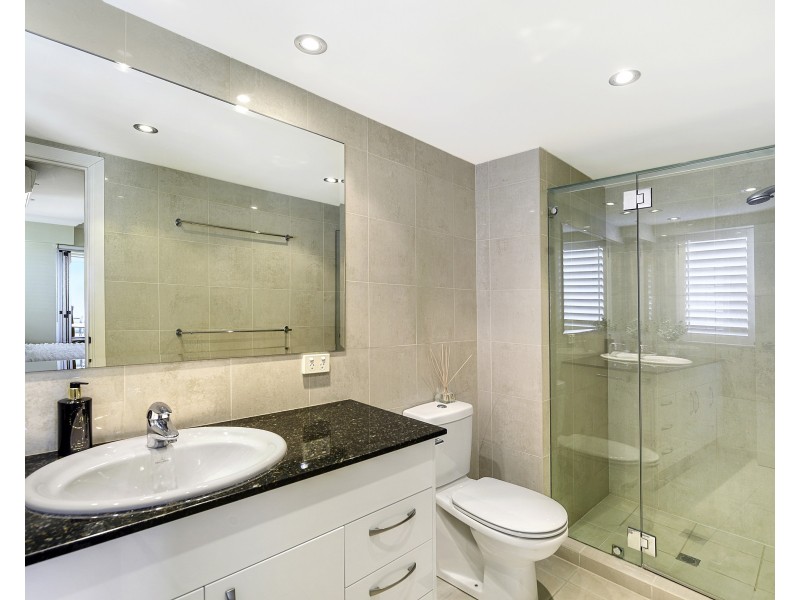 5/405 Golden Four Drive, Tugun QLD 4224