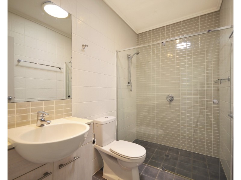 6 Lader Terrace, Varsity Lakes QLD 4227