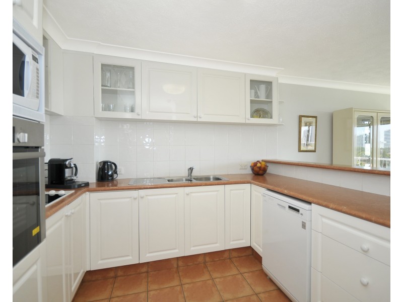 35/56 Hooker Boulevard, Mermaid Waters QLD 4218