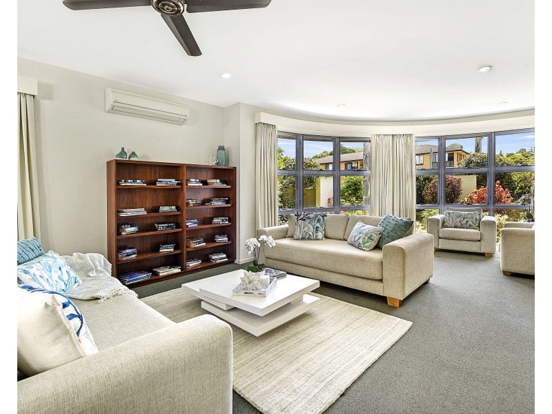 61 Teemangum Street, Currumbin QLD 4223