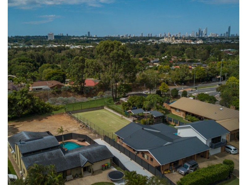 98 Alison Road, Carrara QLD 4211