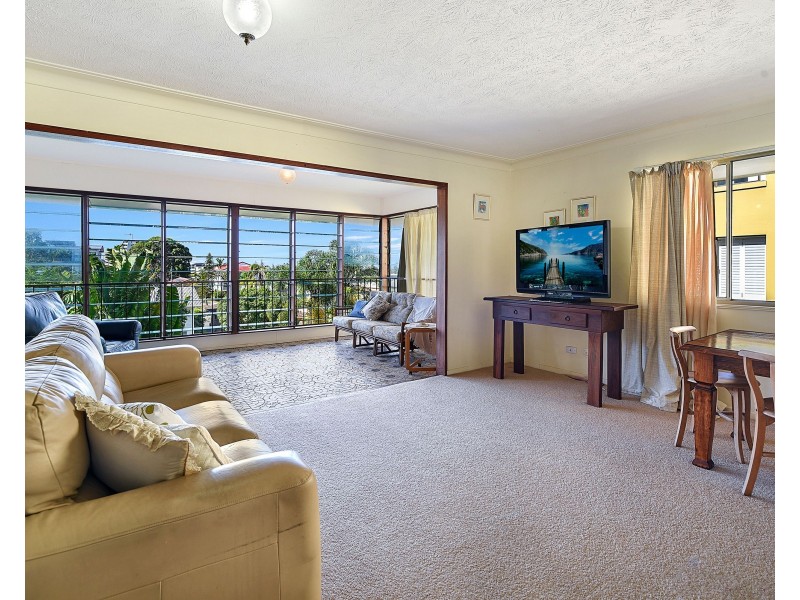 23 Hill Avenue, Burleigh Heads QLD 4220