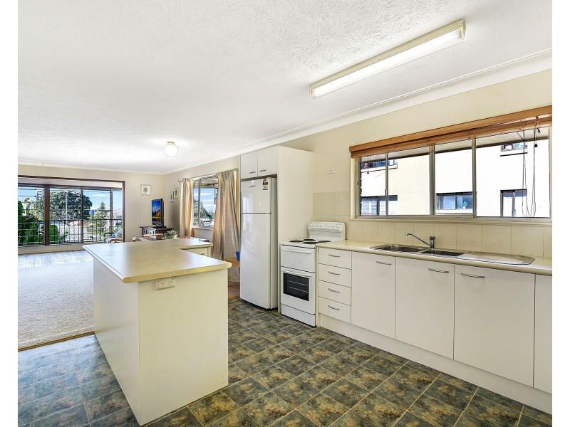 23 Hill Avenue, Burleigh Heads QLD 4220