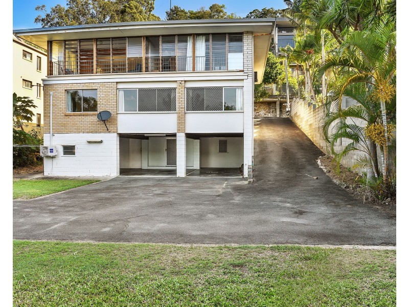 23 Hill Avenue, Burleigh Heads QLD 4220