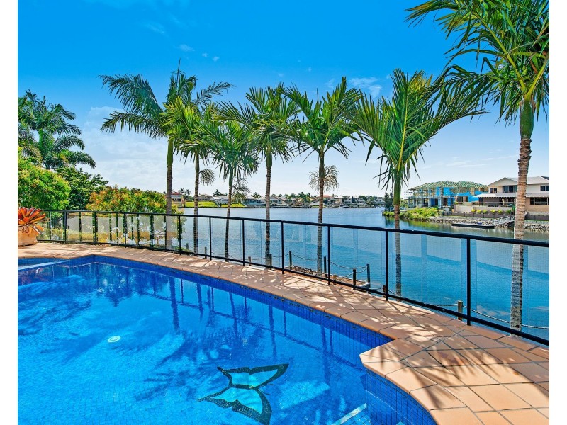 93 Bollard Circuit, Clear Island Waters QLD 4226