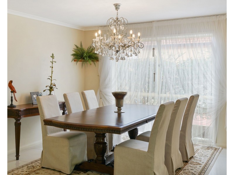 26 Sea Eagle Drive, Burleigh Waters QLD 4220